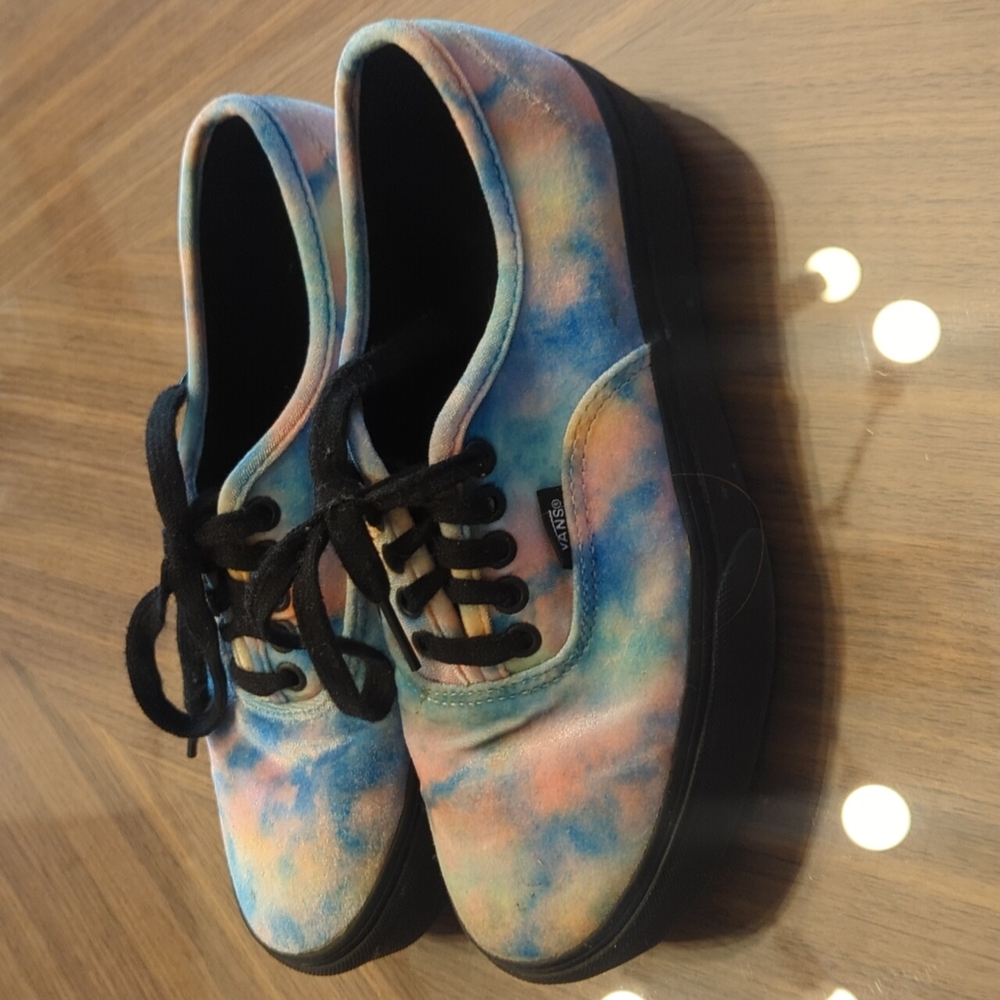 Vans tie dye velvet platform